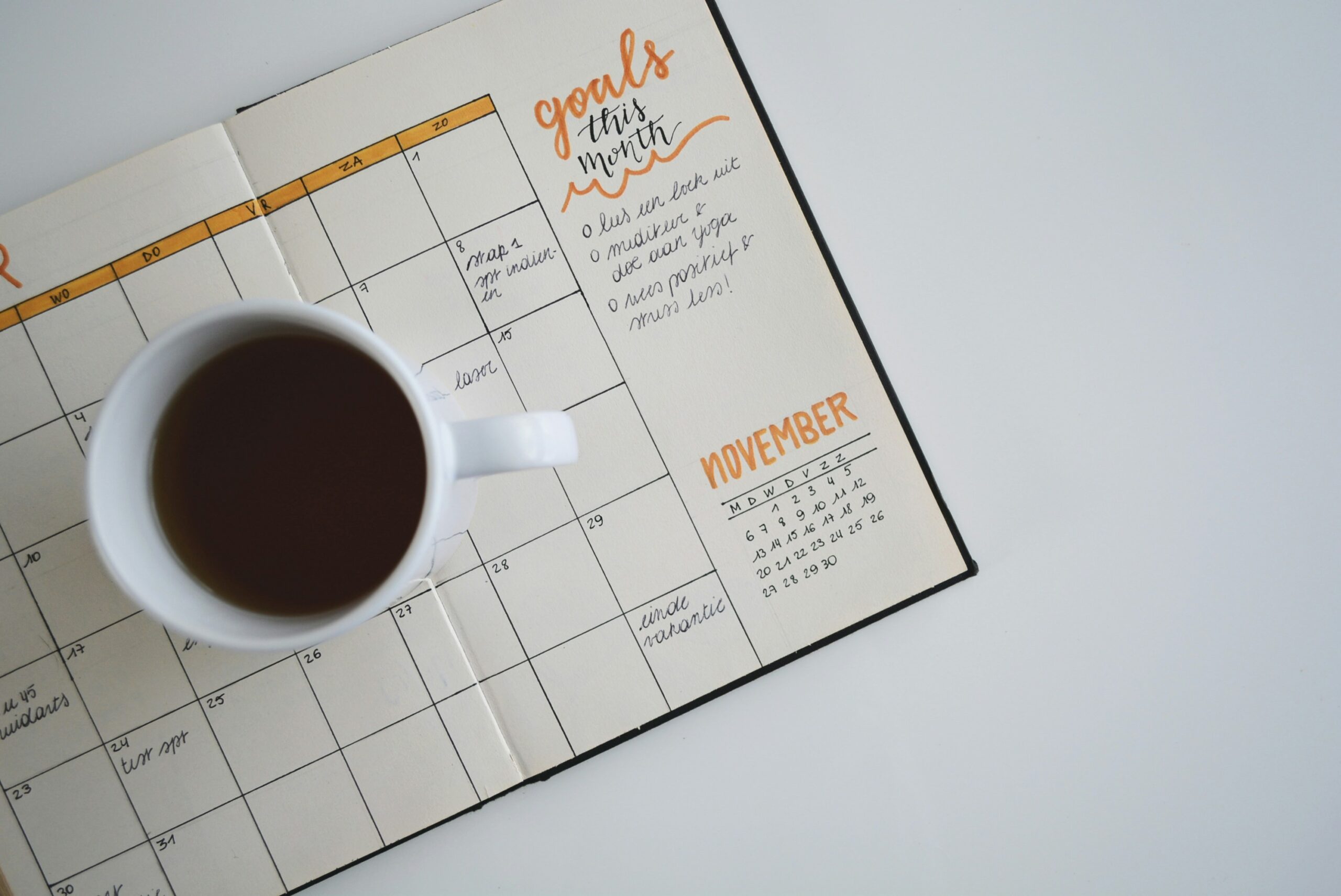 Screenshot of a sample Notion-based content calendar showing columns for dates, topics, and statuses.