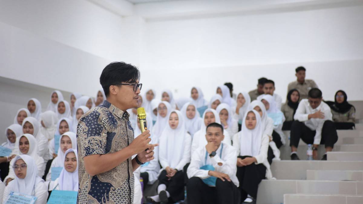 A graph showing audience growth trends in live streaming platforms