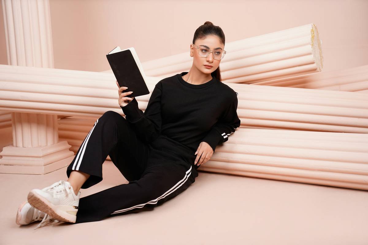 BLACK GYM WEAR SHOOT BY DHANNO