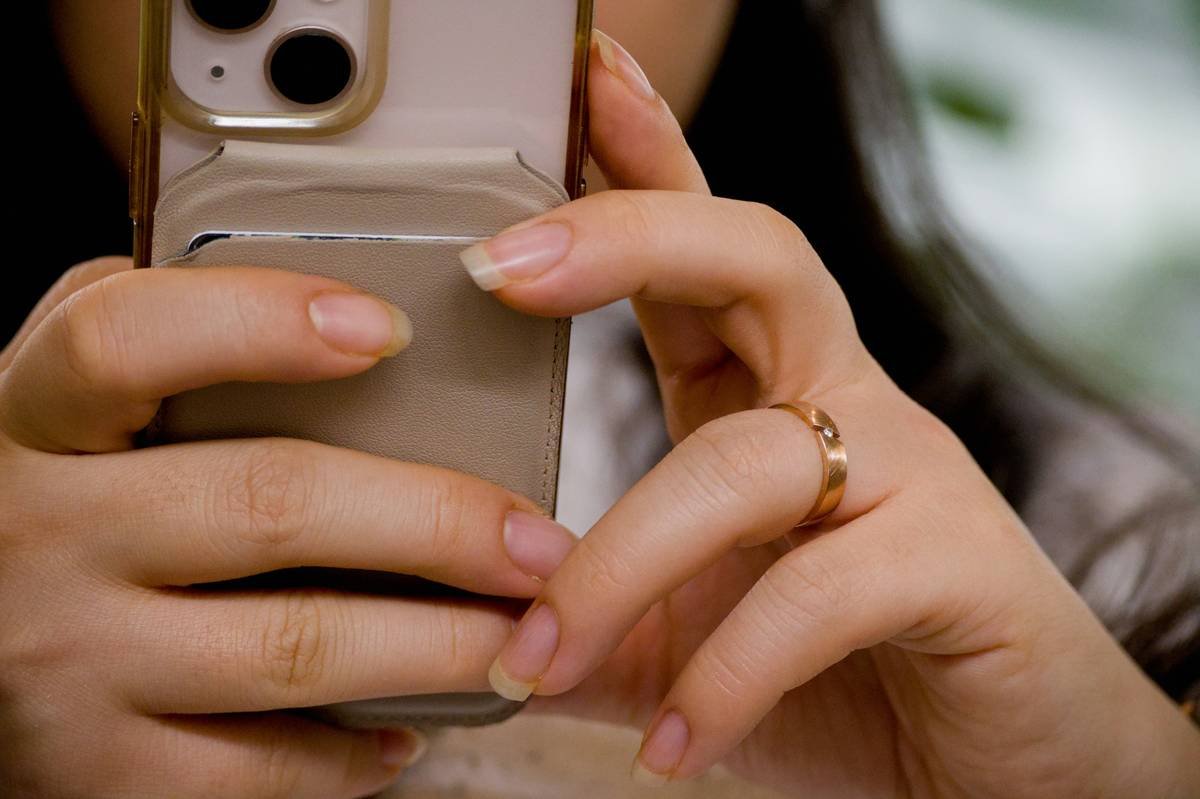 Thumbnail Design Tips That Actually Boost Click-Through Rates (Not Just Pretty Pixels)