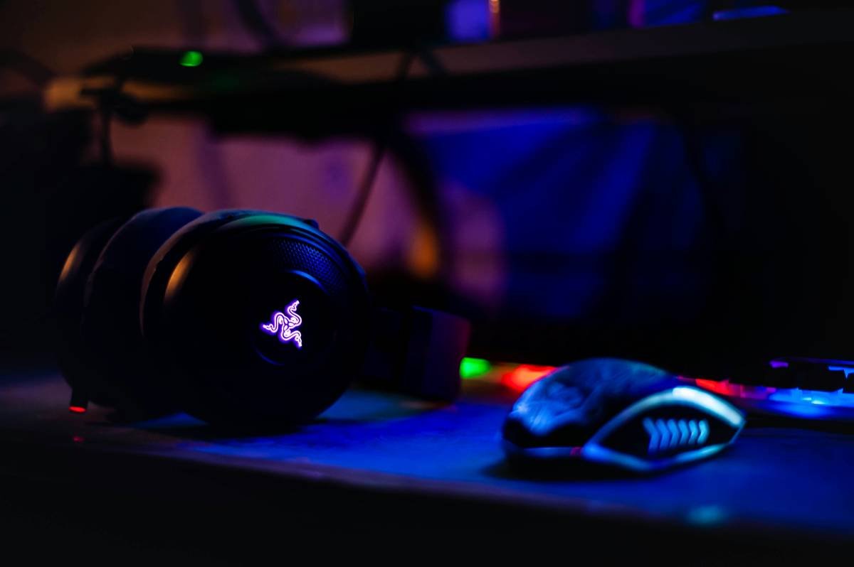 Why Your Gaming Headset Review Sucks (And How to Fix It Fast)